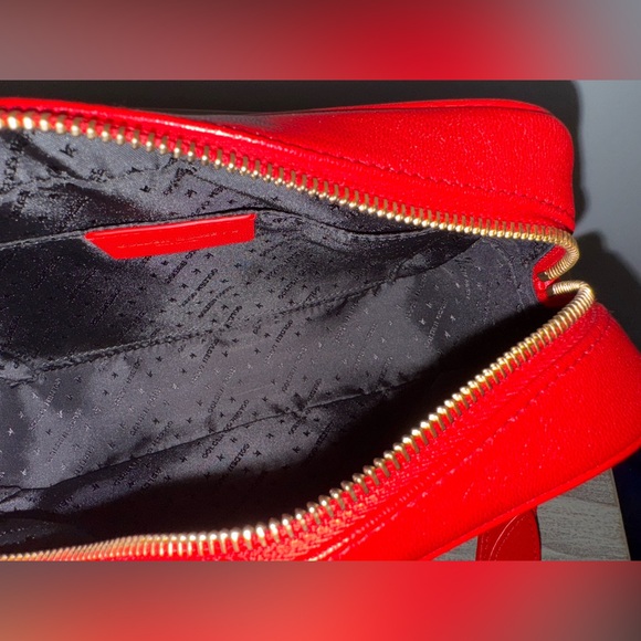 Golden Goose Women’s Star Bag in bright red leather - Picture 11 of 14